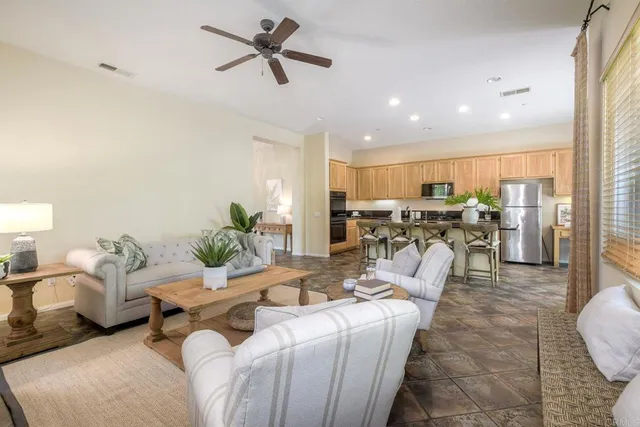 $1,290,000 | 1701 Hilo Drive, Vista, CA 92081