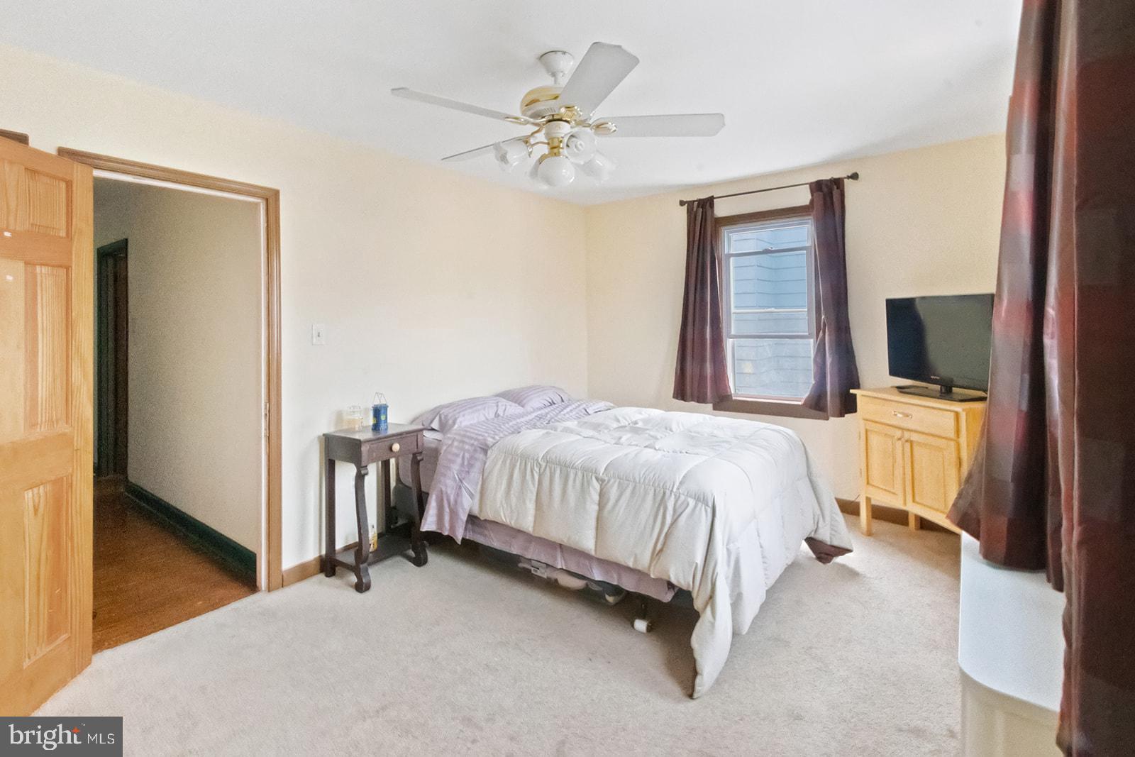 4027 Ellendale Road Drexel Hill, PA 19026 - Photo 13 of 26 Gallery Image 13