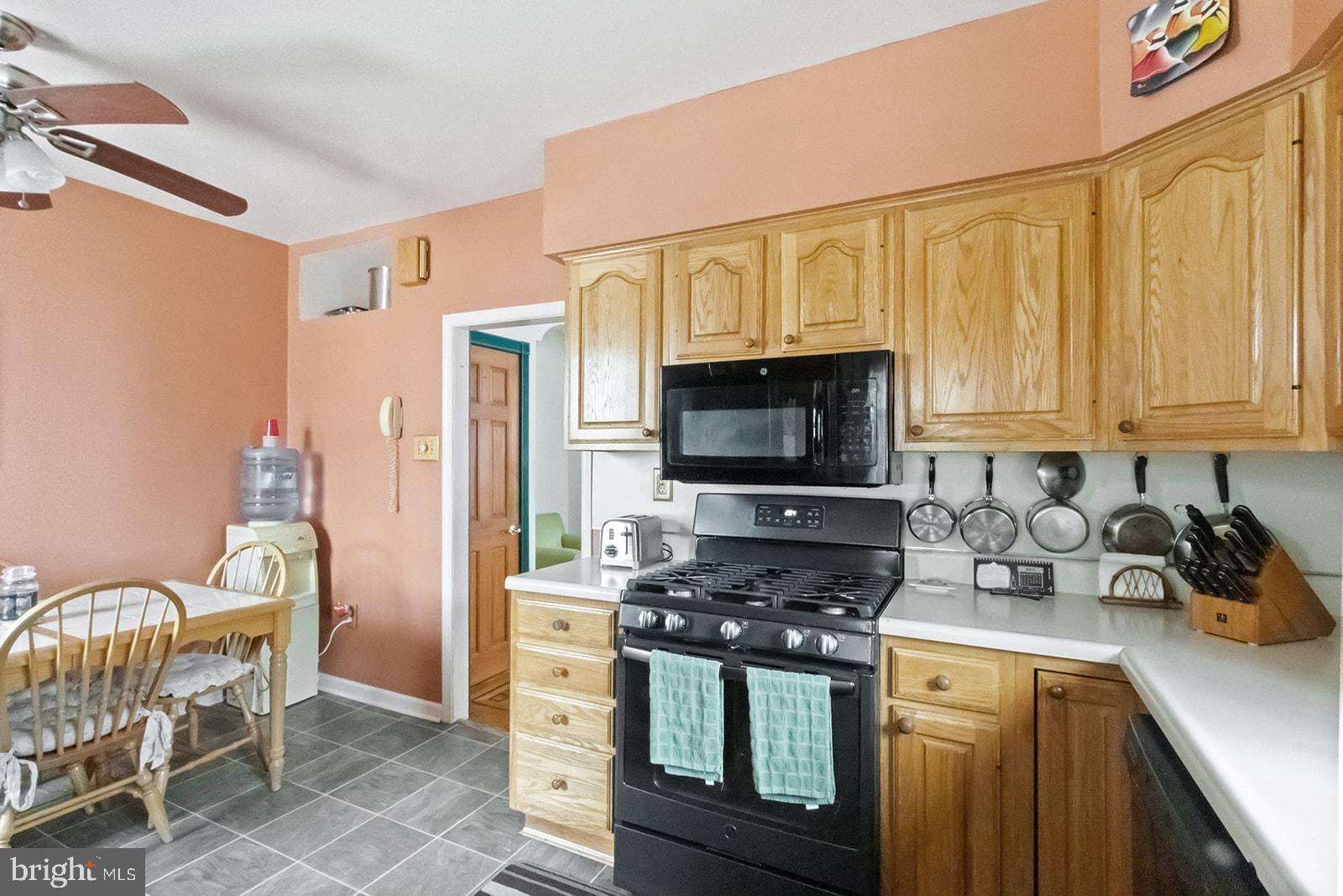 4027 Ellendale Road Drexel Hill, PA 19026 - Photo 6 of 26 Gallery Image 6