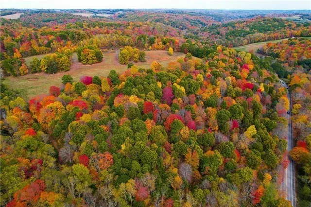 $390,000 | 0 Chicora Road, Karns City, PA 16041