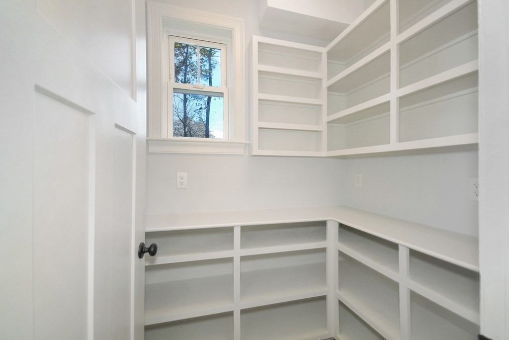 73 Seminole Road Acton, MA 01720 - Photo 18 of 33