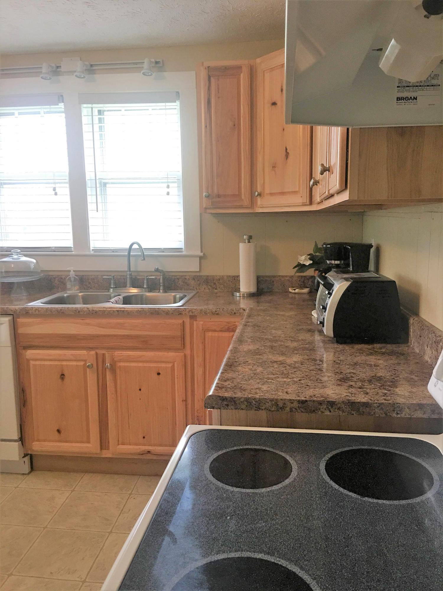 760 Davis Chapel Road La Follette, TN 37766 - Photo 7 of 12 Kitchen
