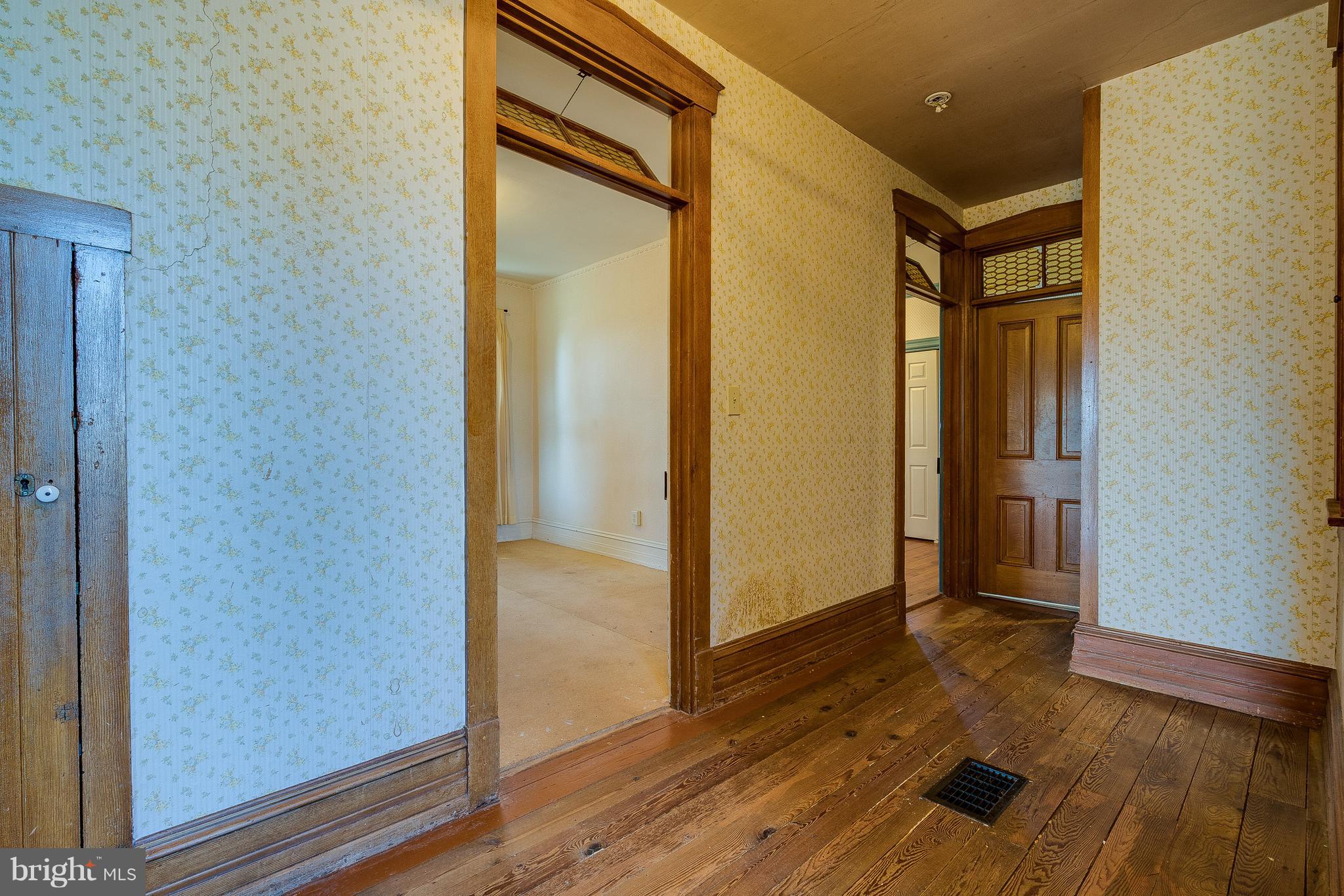 1154 Letort Road Conestoga, PA 17516 - Photo 21 of 44 Second floor hallway