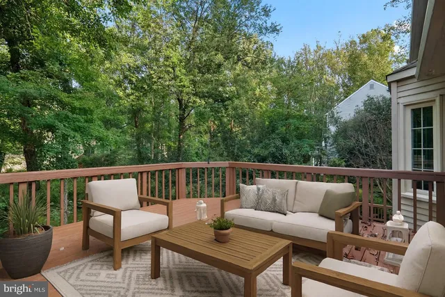 $1,249,000 | 11603 Auburn Grove Court, Reston, VA 20194