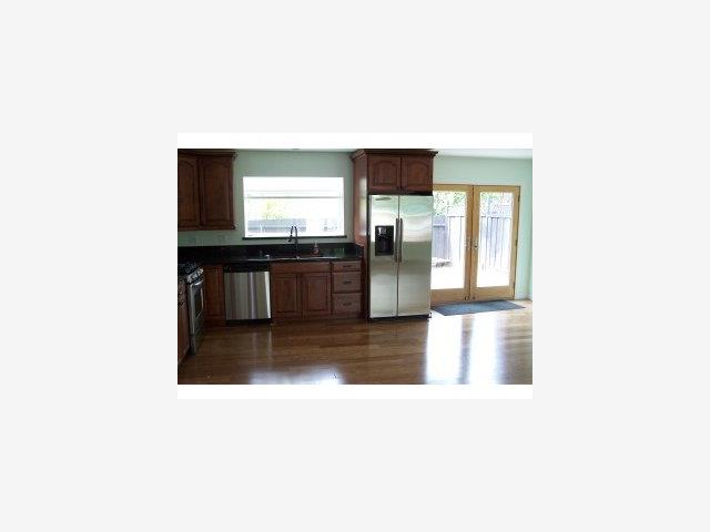 22550 Alcalde Road Cupertino, CA 95014 - Photo 7 of 9