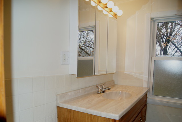 1818 Hillcrest Road Joliet, IL 60433 - Photo 14 of 24