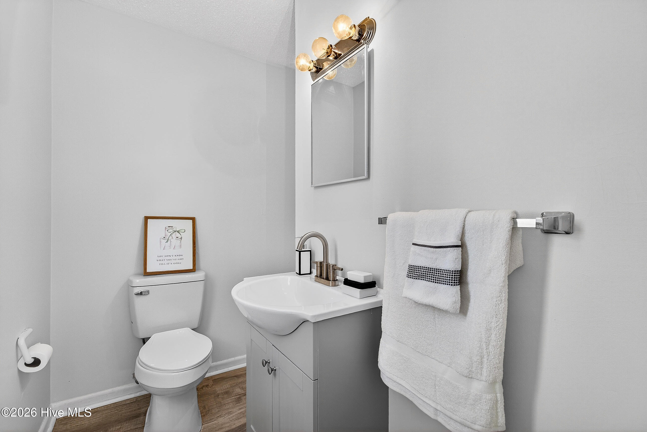 209 Cardinal Road Jacksonville, NC 28546 - Photo 15 of 26 Primary Bath