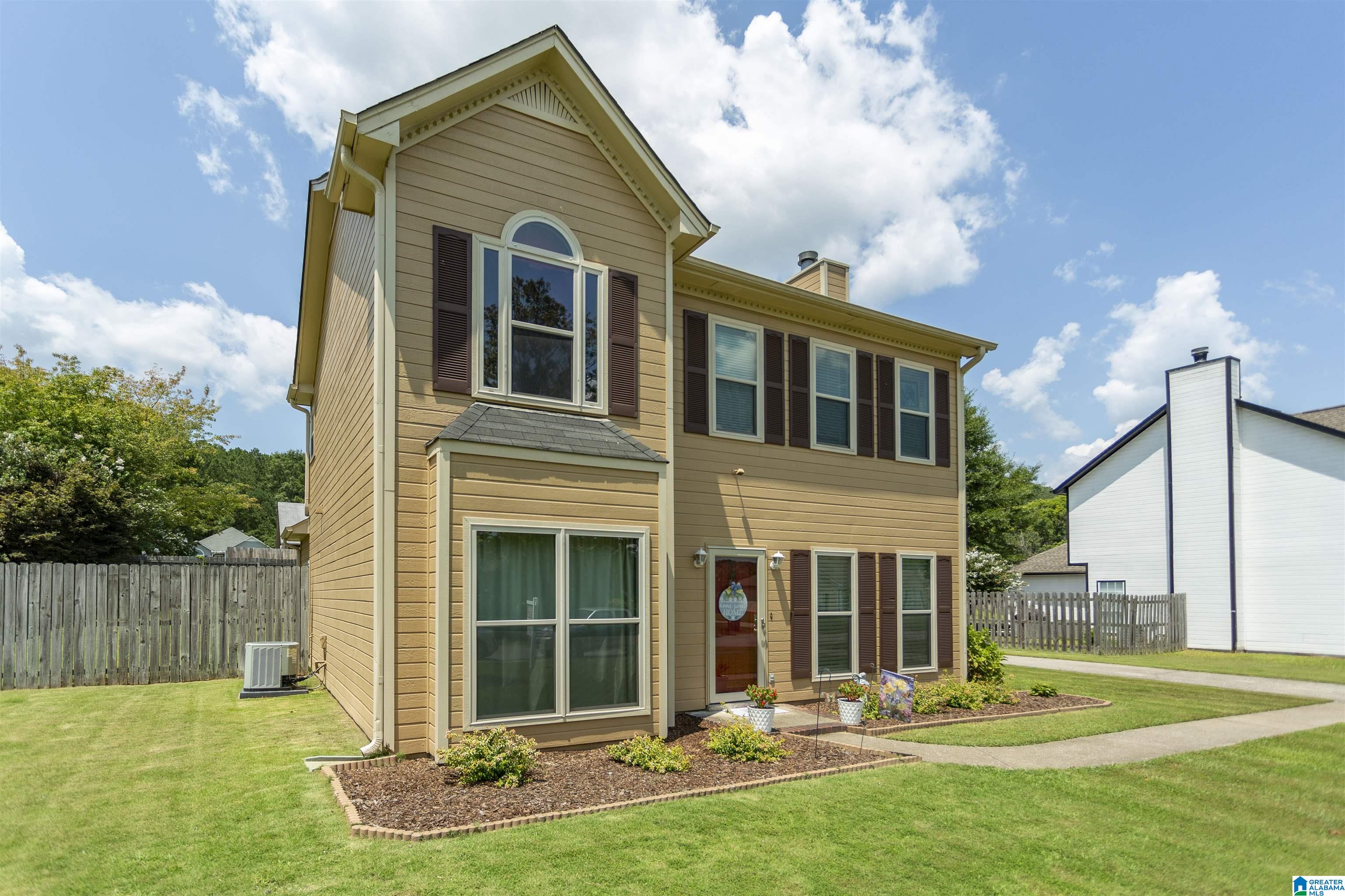 105 Stone Road Pelham, AL 35124 - Photo 5 of 50