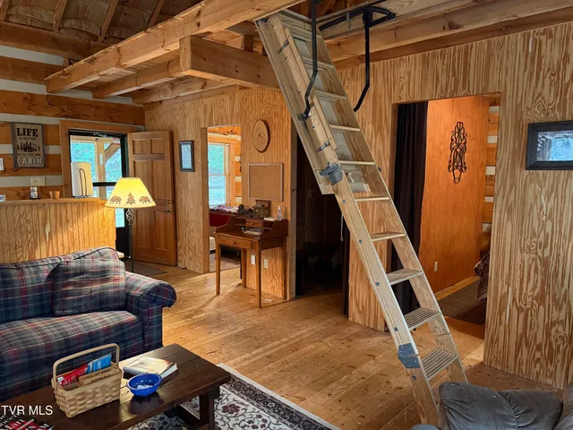 $295,900 | 5633 Lower Paint Creek Road, Greeneville, TN 37743