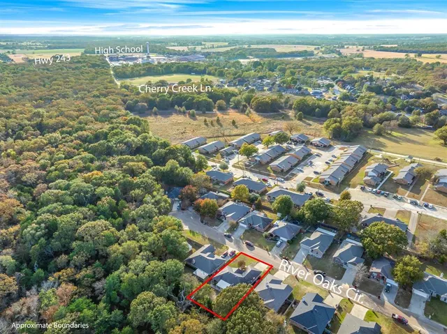 $245,000 | 351 River Oaks, Canton, TX 75103