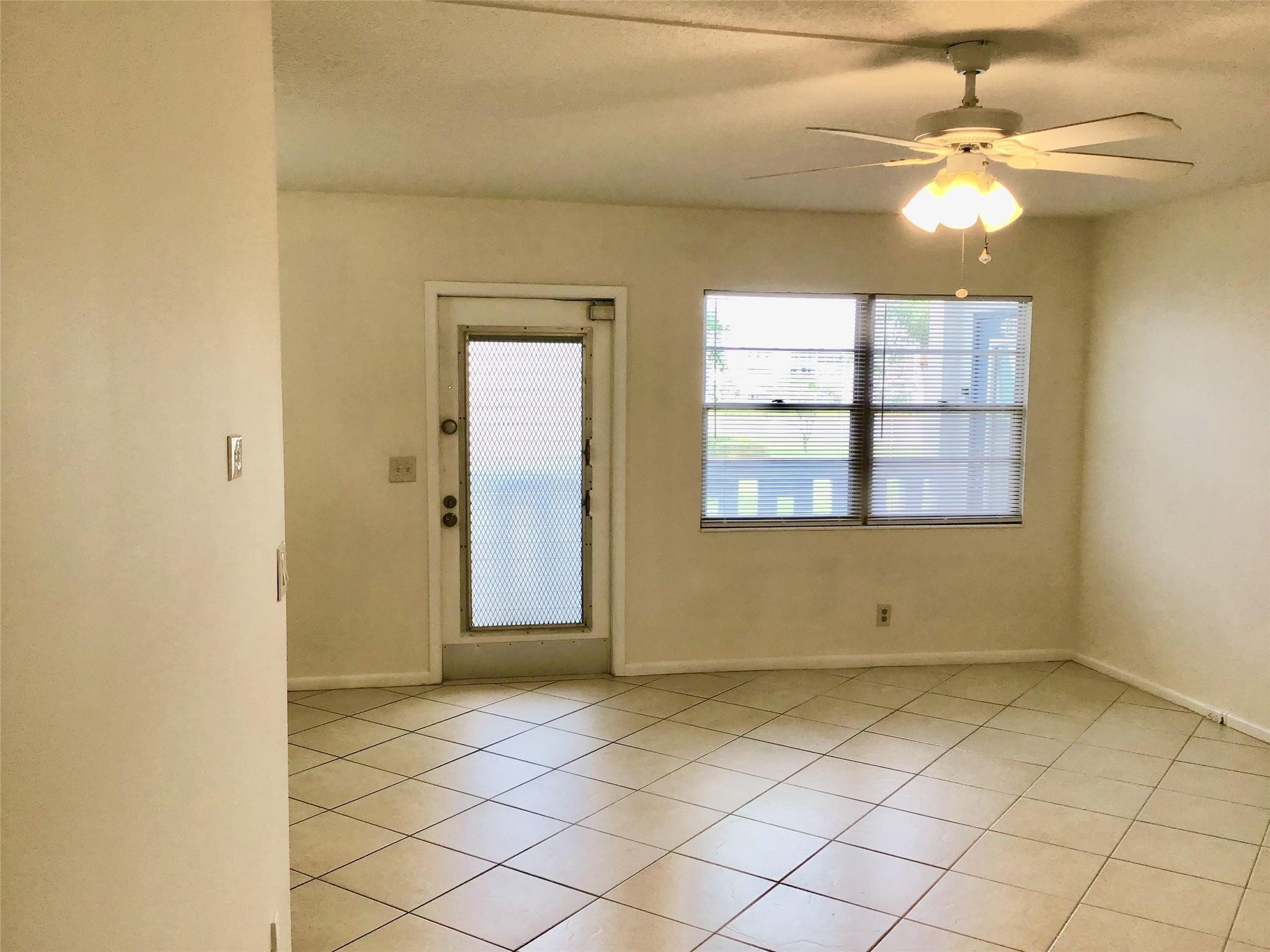 2035 Exeter, Unit 2035 Boca Raton, FL 33434 - Photo 12 of 34 Photo 12