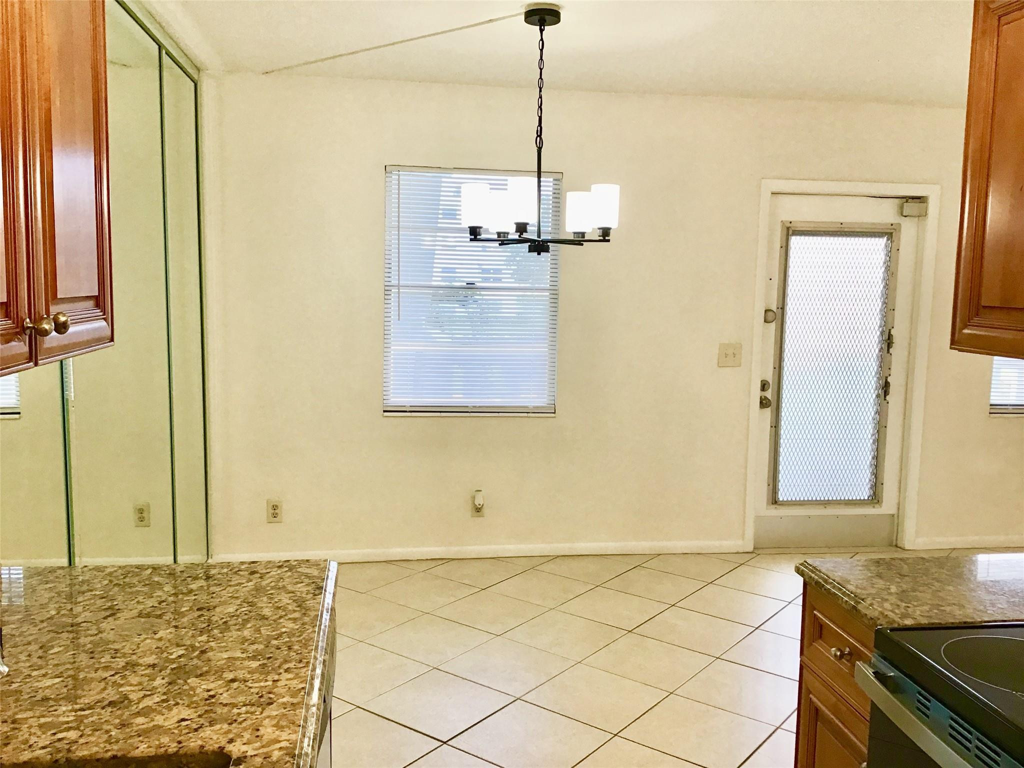 2035 Exeter, Unit 2035 Boca Raton, FL 33434 - Photo 6 of 34 Photo 6