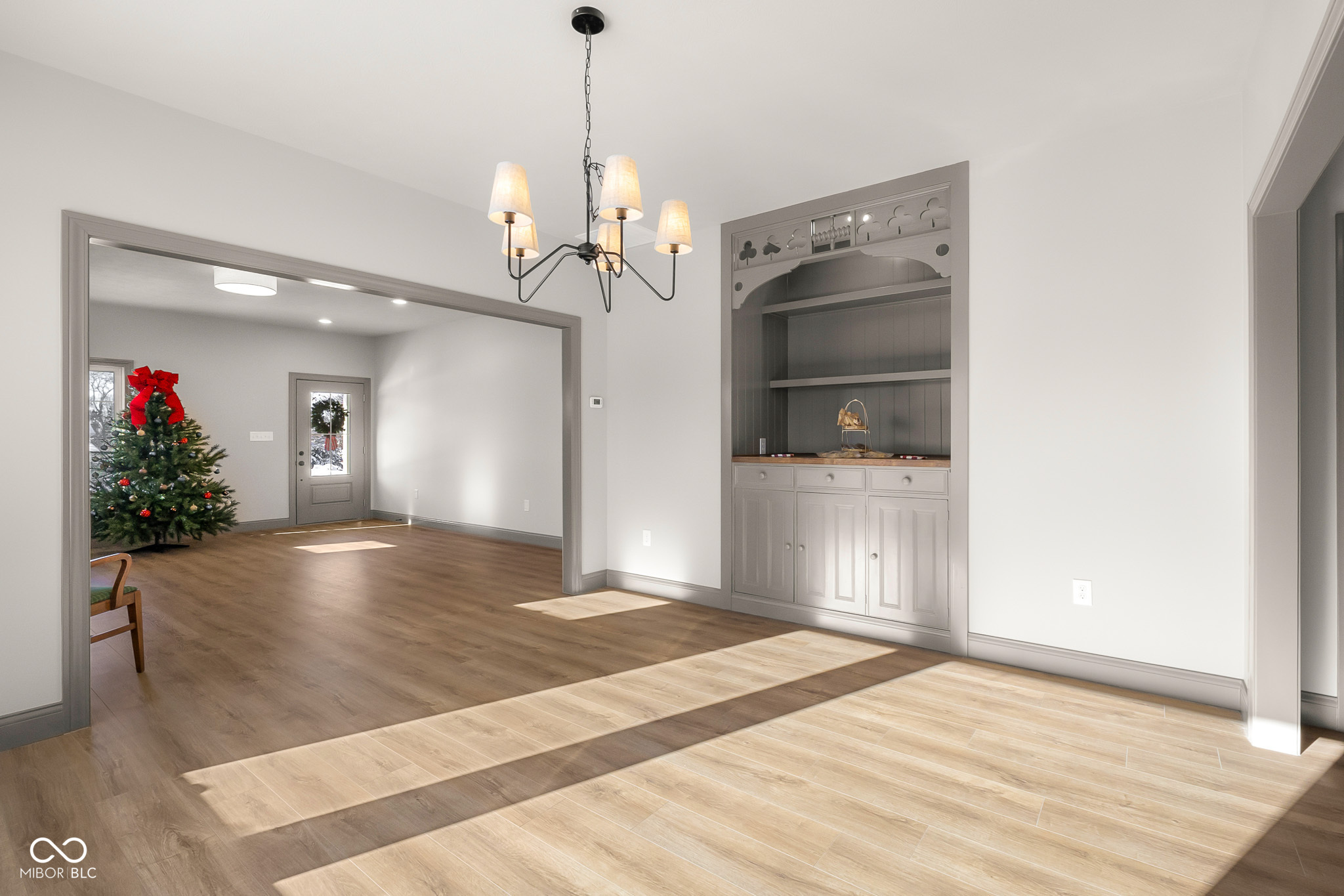 403 Main Street Hope, IN 47246 - Photo 11 of 60