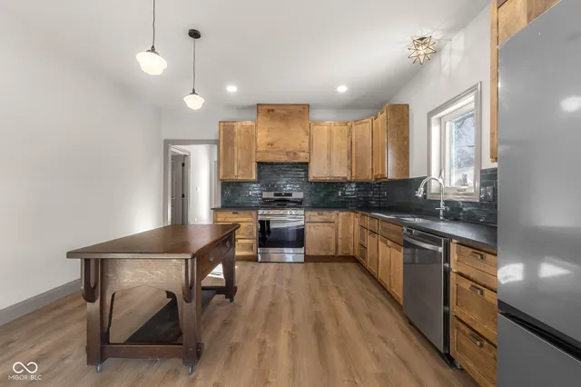 $399,000 | 403 Main Street, Hope, IN 47246