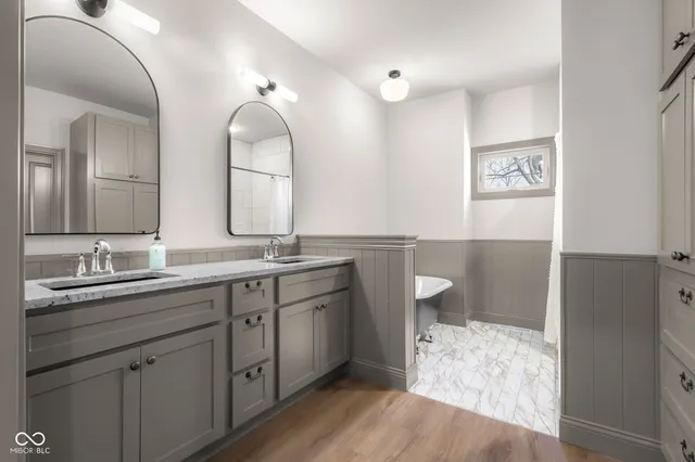 $399,000 | 403 Main Street, Hope, IN 47246