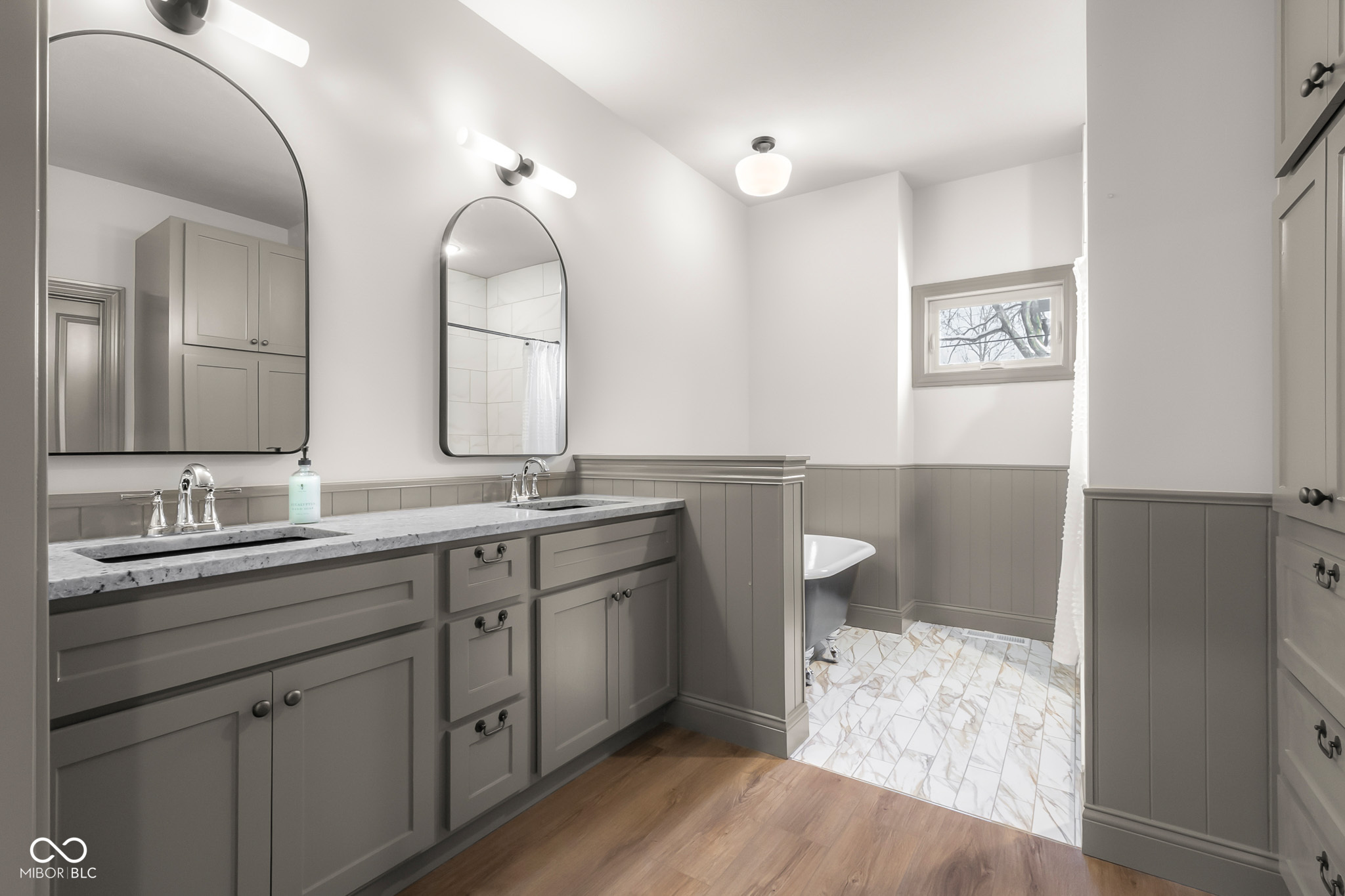 403 Main Street Hope, IN 47246 - Photo 30 of 60