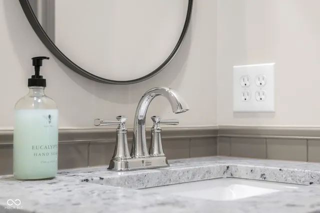 $399,000 | 403 Main Street, Hope, IN 47246