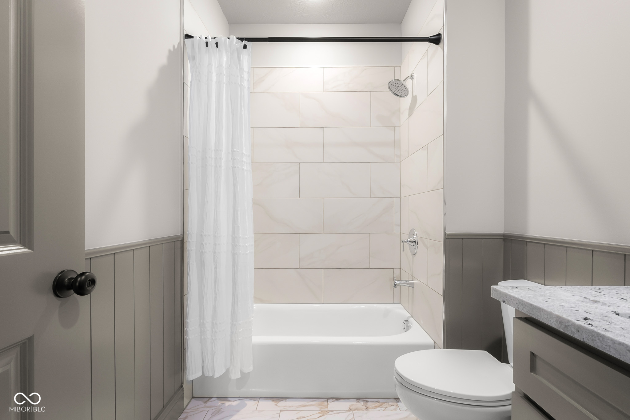 403 Main Street Hope, IN 47246 - Photo 46 of 60