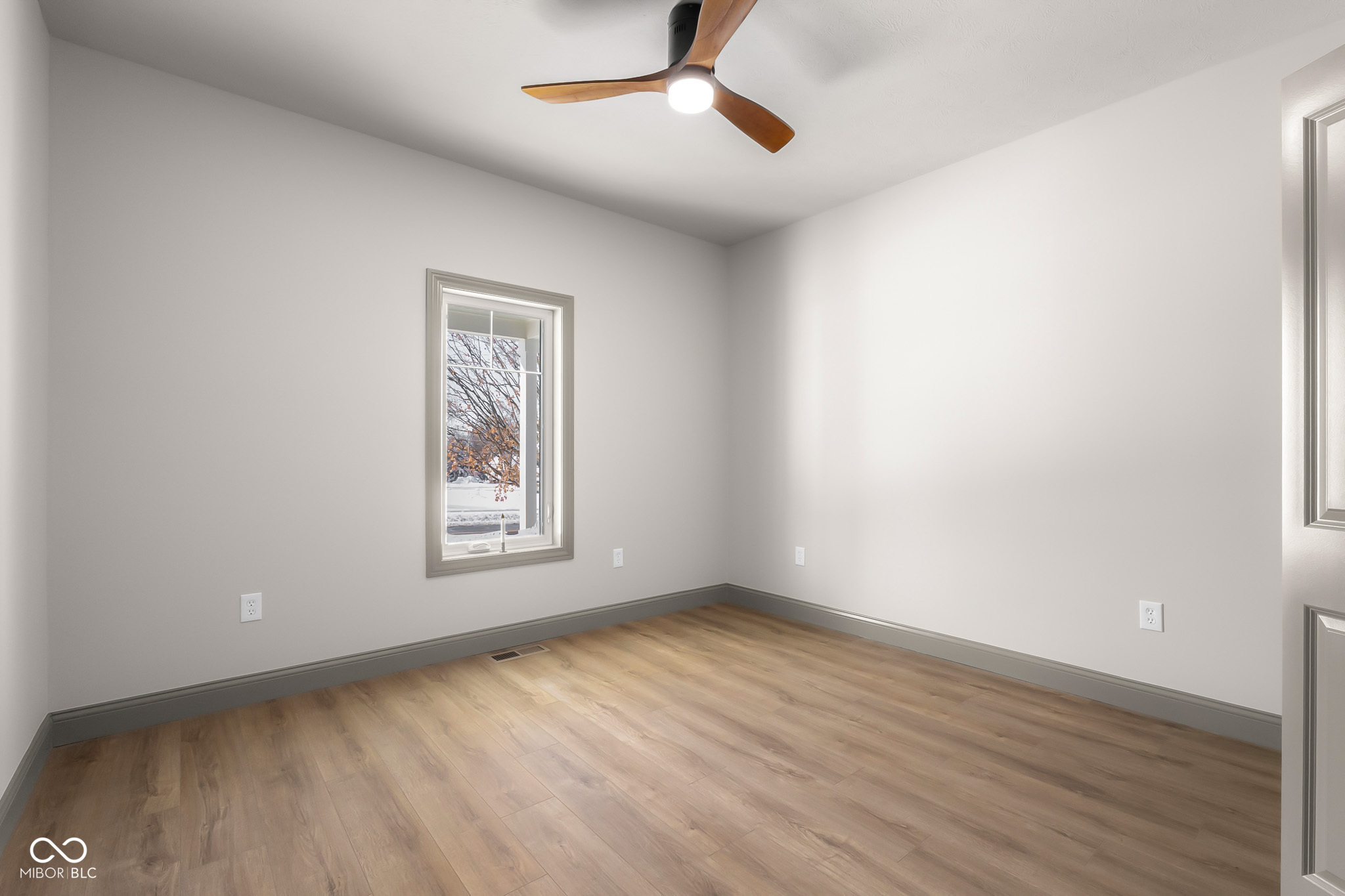 403 Main Street Hope, IN 47246 - Photo 49 of 60