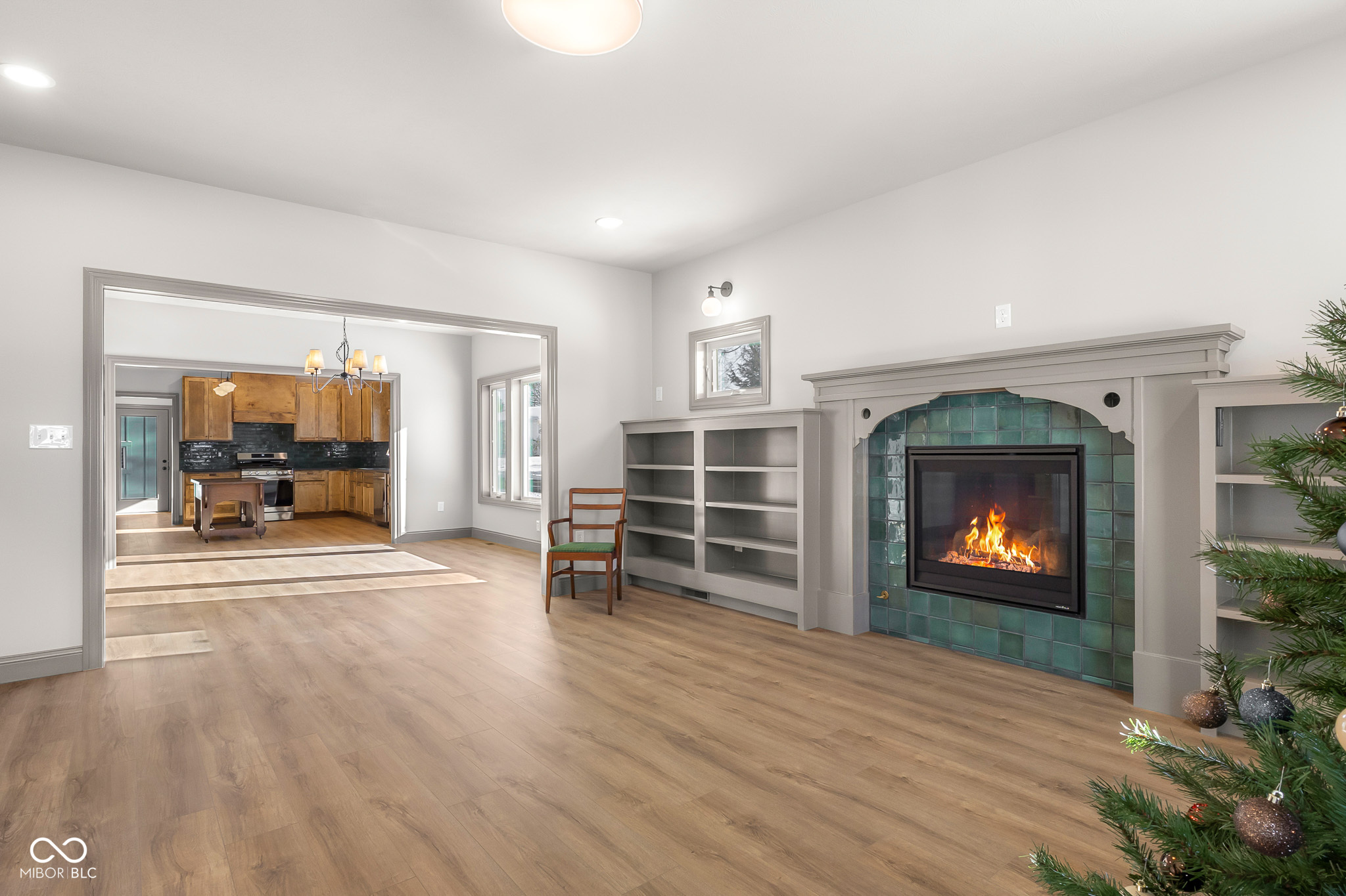 403 Main Street Hope, IN 47246 - Photo 8 of 60