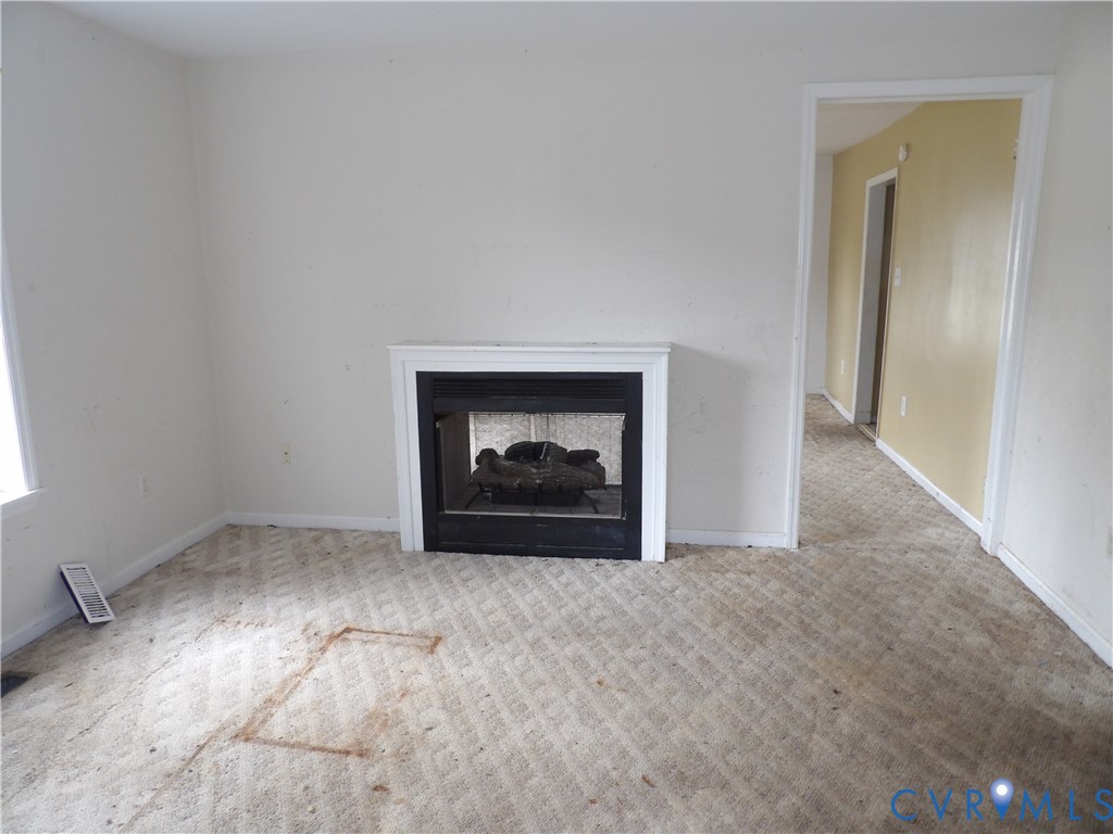 4221 River Road Petersburg, VA 23803 - Photo 5 of 27 Gallery Image 5