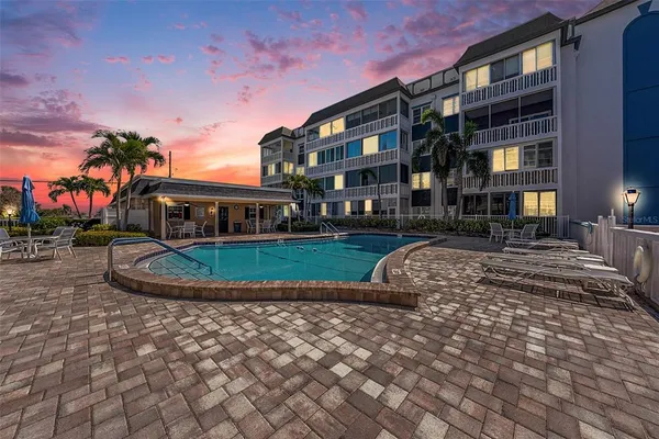 $290,000 | 139 Bluff View Drive, Unit 105, Belleair Bluffs, FL 33770