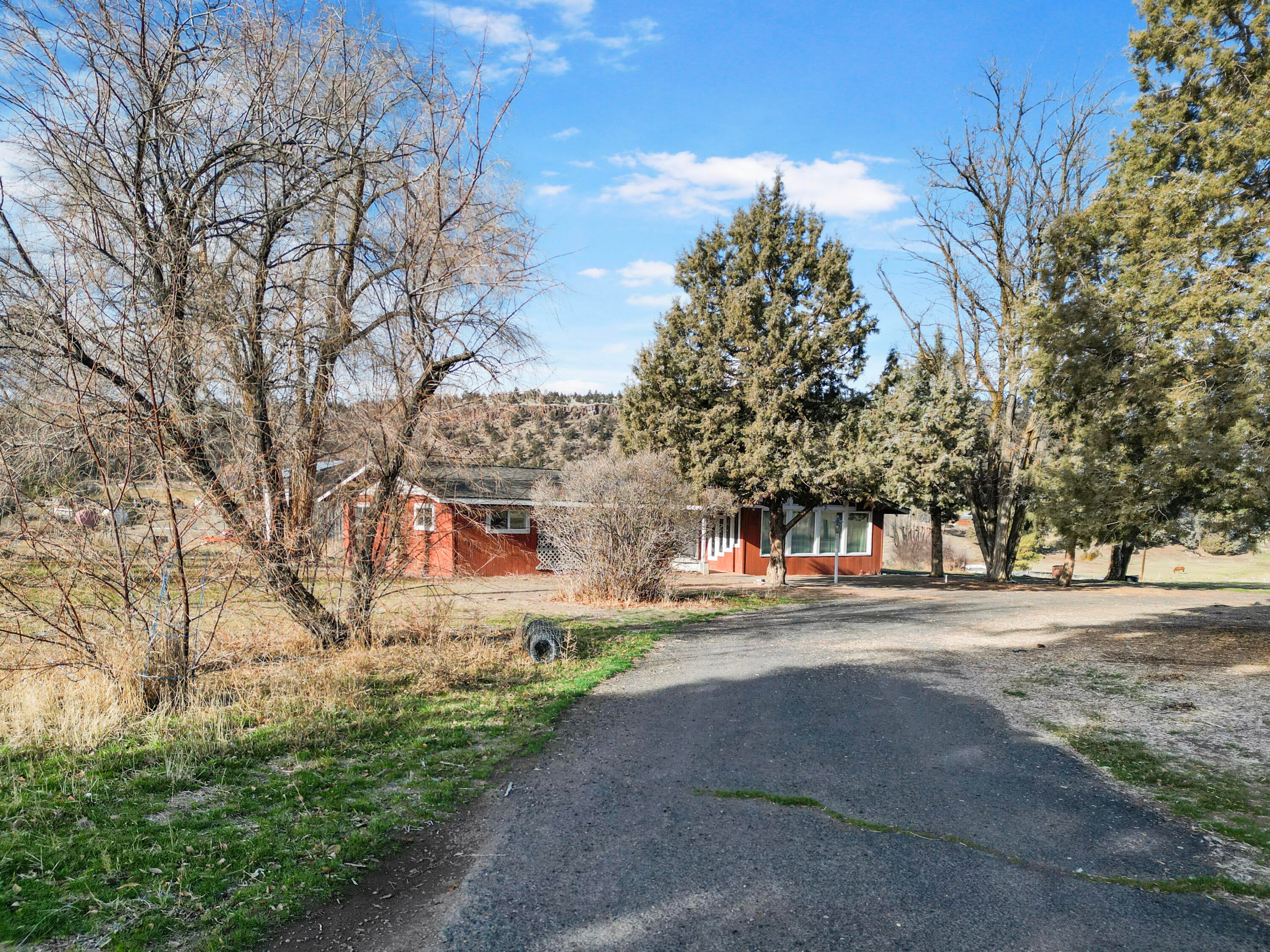 643 North Coles Road Prineville, OR 97754 - Photo 37 of 45 DJI_0002
