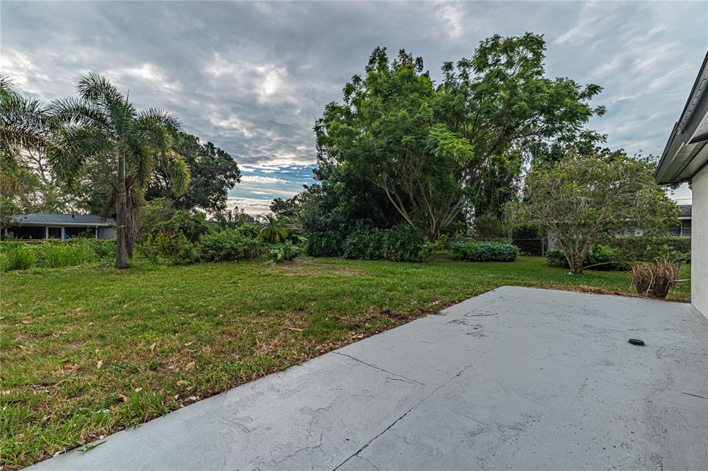 3409 Corey Road Sarasota, FL 34232 - Photo 18 of 19 a view of a park with large trees