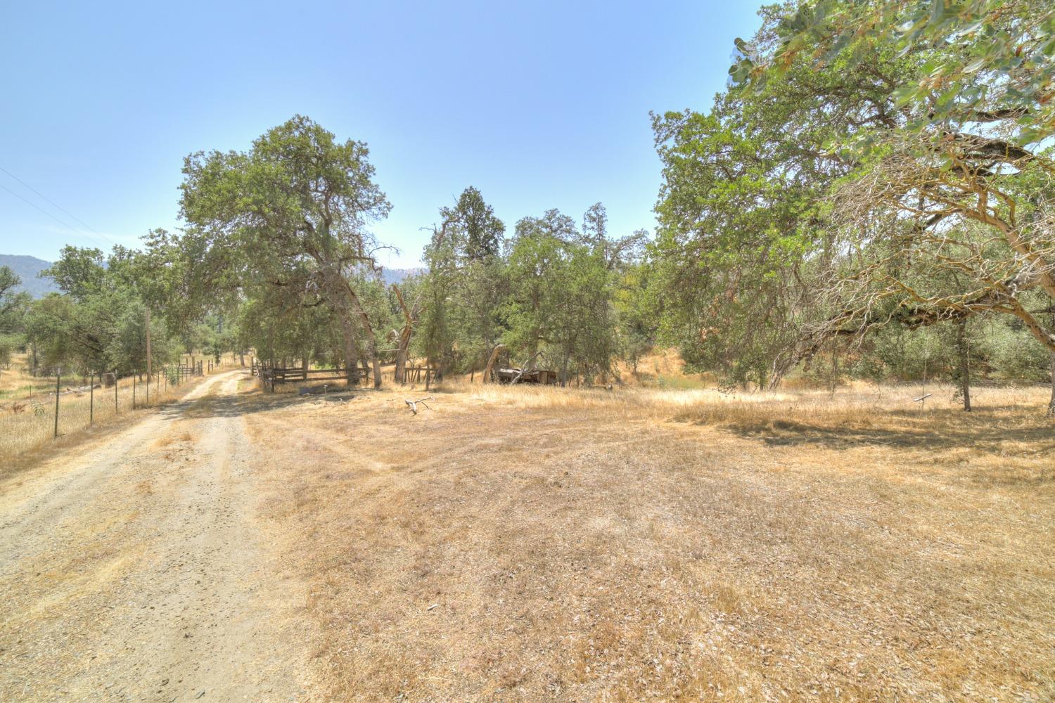36301 East Kings Canyon Road Dunlap, CA 93621 - Photo 8 of 33 Gallery Image 8