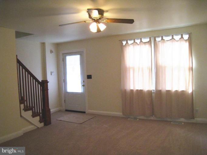 126 West Meadow Road Brooklyn, MD 21225 - Photo 4 of 12 Living Room