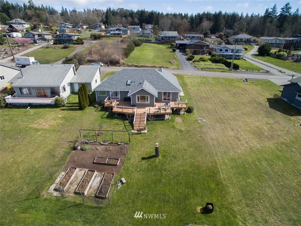 37529 Buck Road Northeast Hansville, WA 98340 - Photo 19 of 23 Gallery Image 19