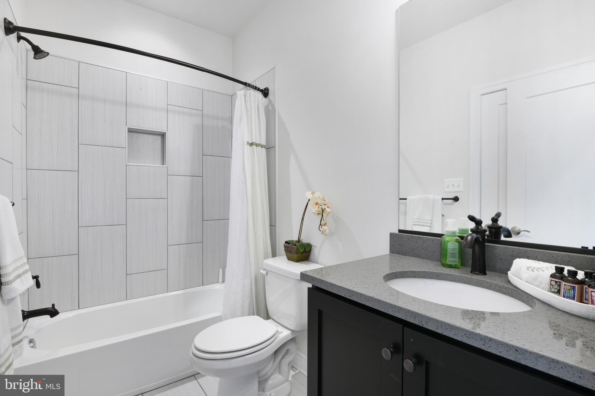 4756 Plum Road Monrovia, MD 21770 - Photo 18 of 55 Main Level Full Bathroom #2