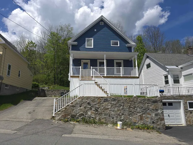 $199,900 | 569 Western Avenue, Berlin, NH 03570