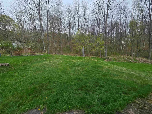 $199,900 | 569 Western Avenue, Berlin, NH 03570