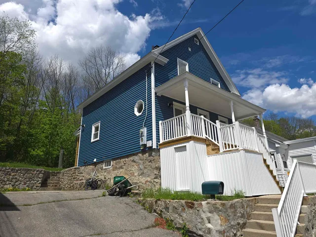 $199,900 | 569 Western Avenue, Berlin, NH 03570