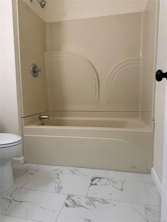 $2,600 | 167 Main Street, Unit 2, Beacon, NY 12508