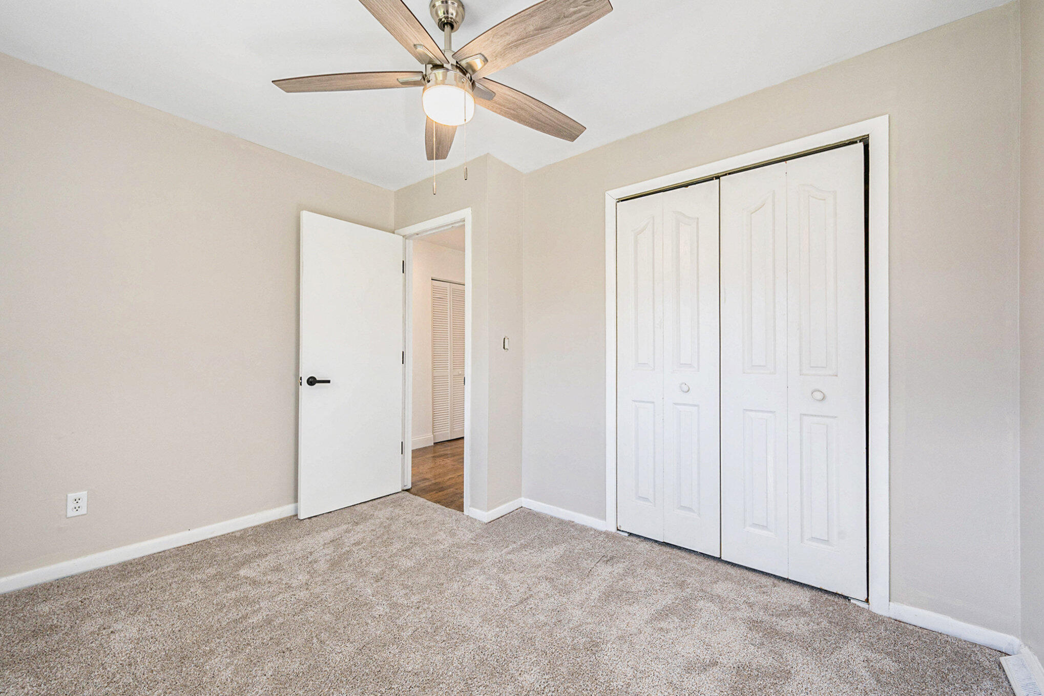 60 Waldon Road Clarkston, MI 48346 - Photo 29 of 49 026_file_865