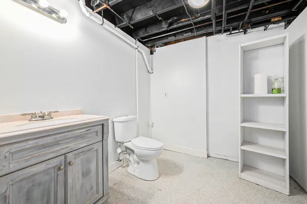 $374,900 | 60 Waldon Road, Clarkston, MI 48346