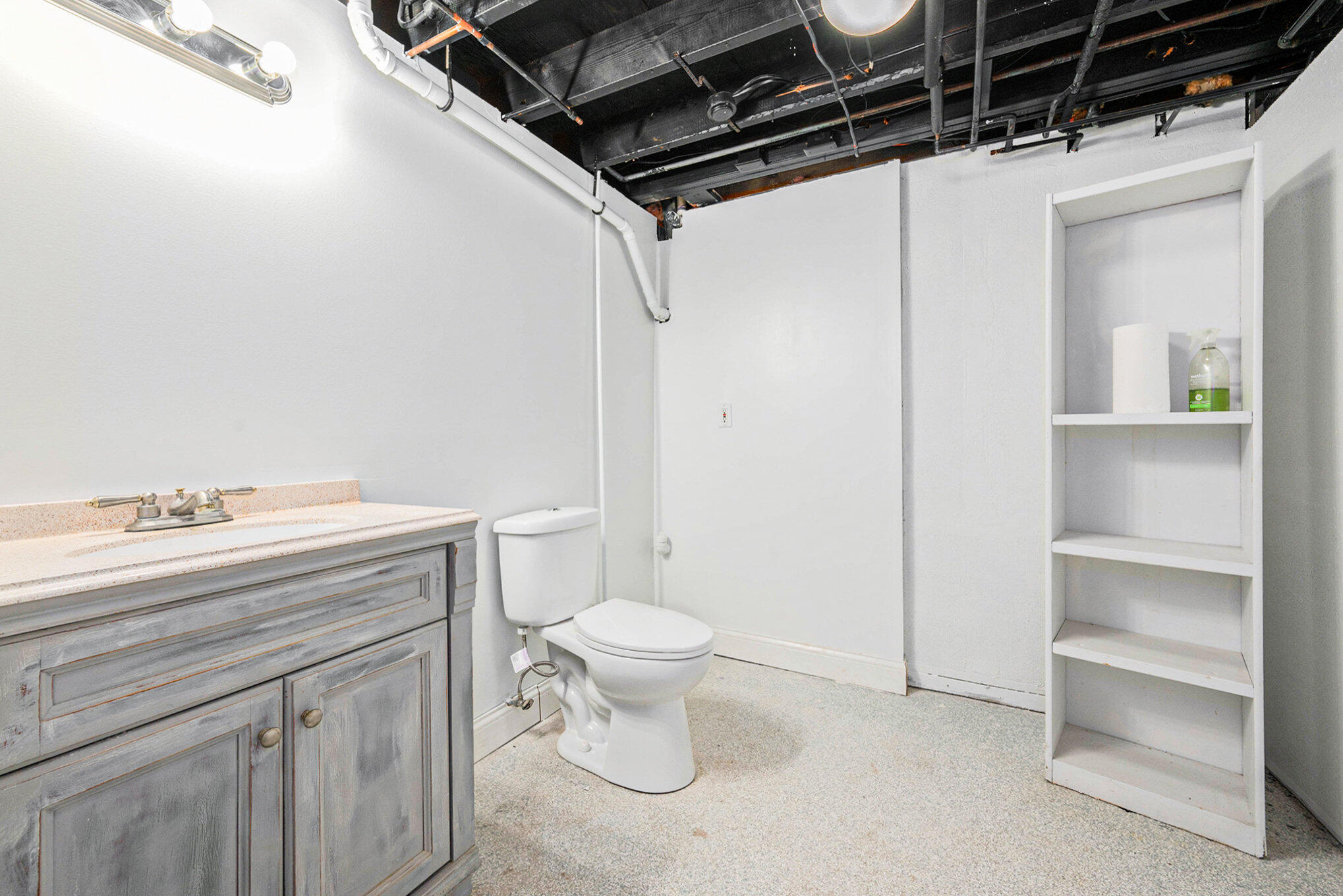 60 Waldon Road Clarkston, MI 48346 - Photo 38 of 49 035_file_375