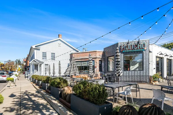 $374,900 | 60 Waldon Road, Clarkston, MI 48346