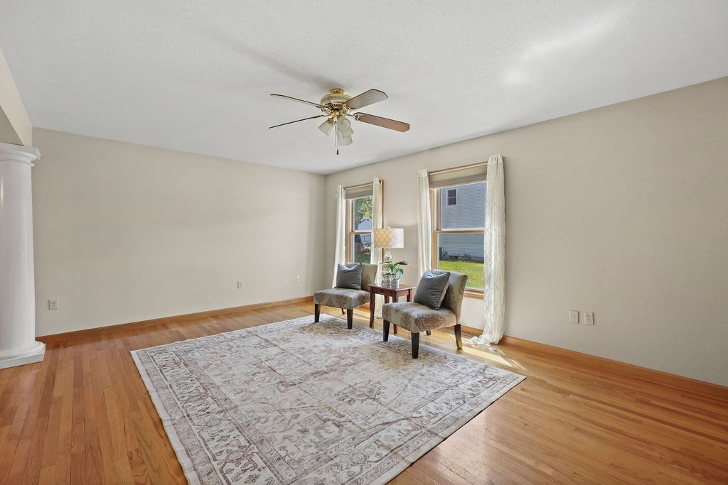 35 Lemnos Lane Springfield, MA 01119 - Photo 3 of 35
