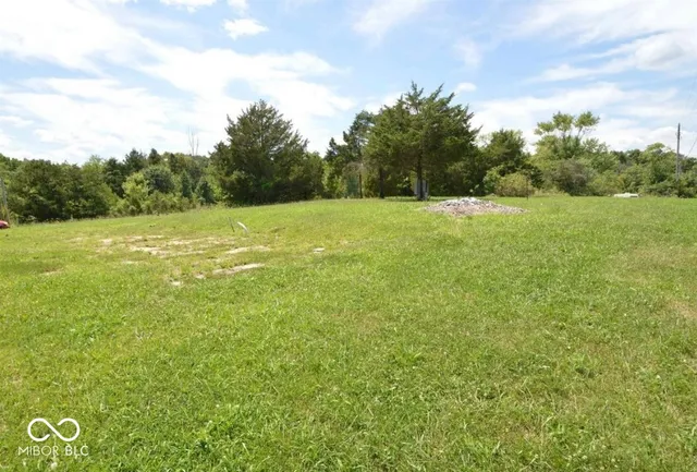 $11,900 | 2743-2744 Worthington Way, North Vernon, IN 47265