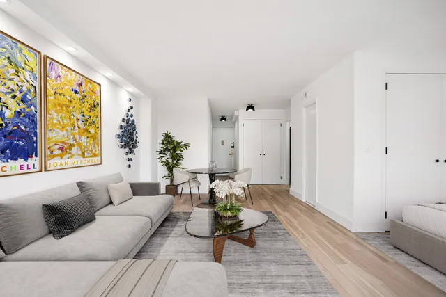 $549,000 | 200 East 27th Street, Unit 9A | Kips Bay