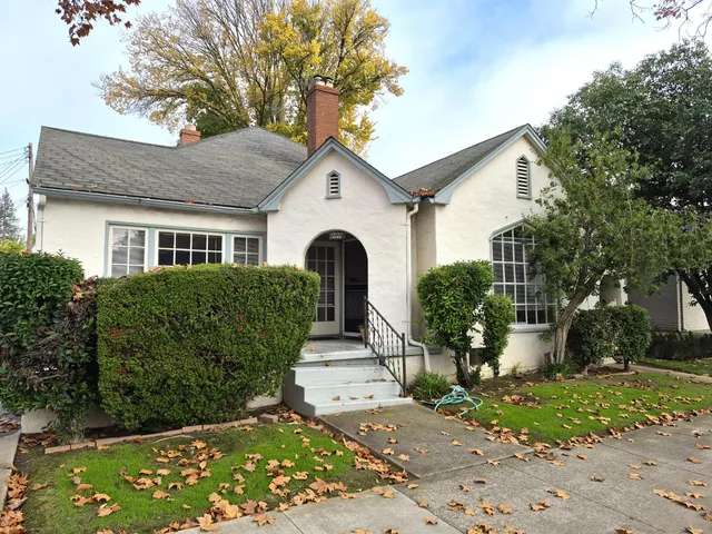$875,000 | 2609 T Street, Sacramento, CA 95816