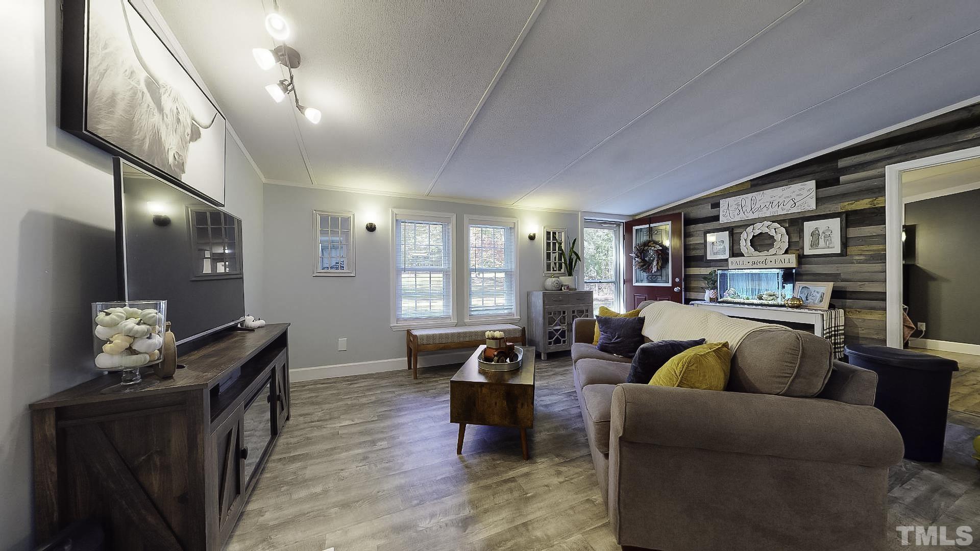 425 Raleigh Farms Road Youngsville, NC 27596 - Photo 3 of 20 Living Room