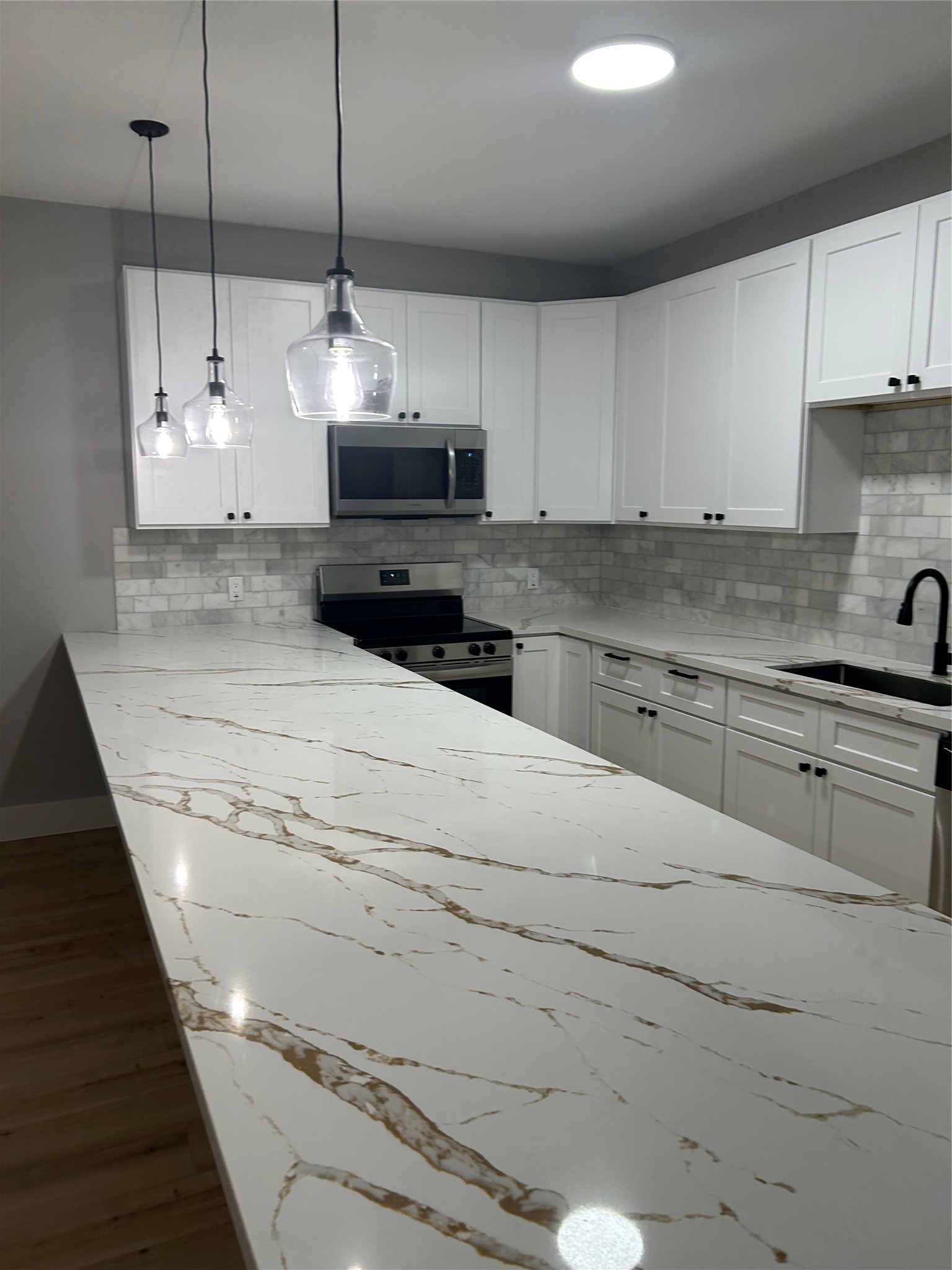 9914 Fillmore Street, Unit B Houston, TX 77029 - Photo 2 of 10