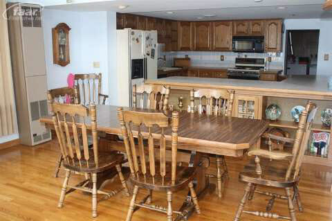 3461 East Rolston Road Fenton, MI 48430 - Photo 12 of 22 20375932-11.JPG
