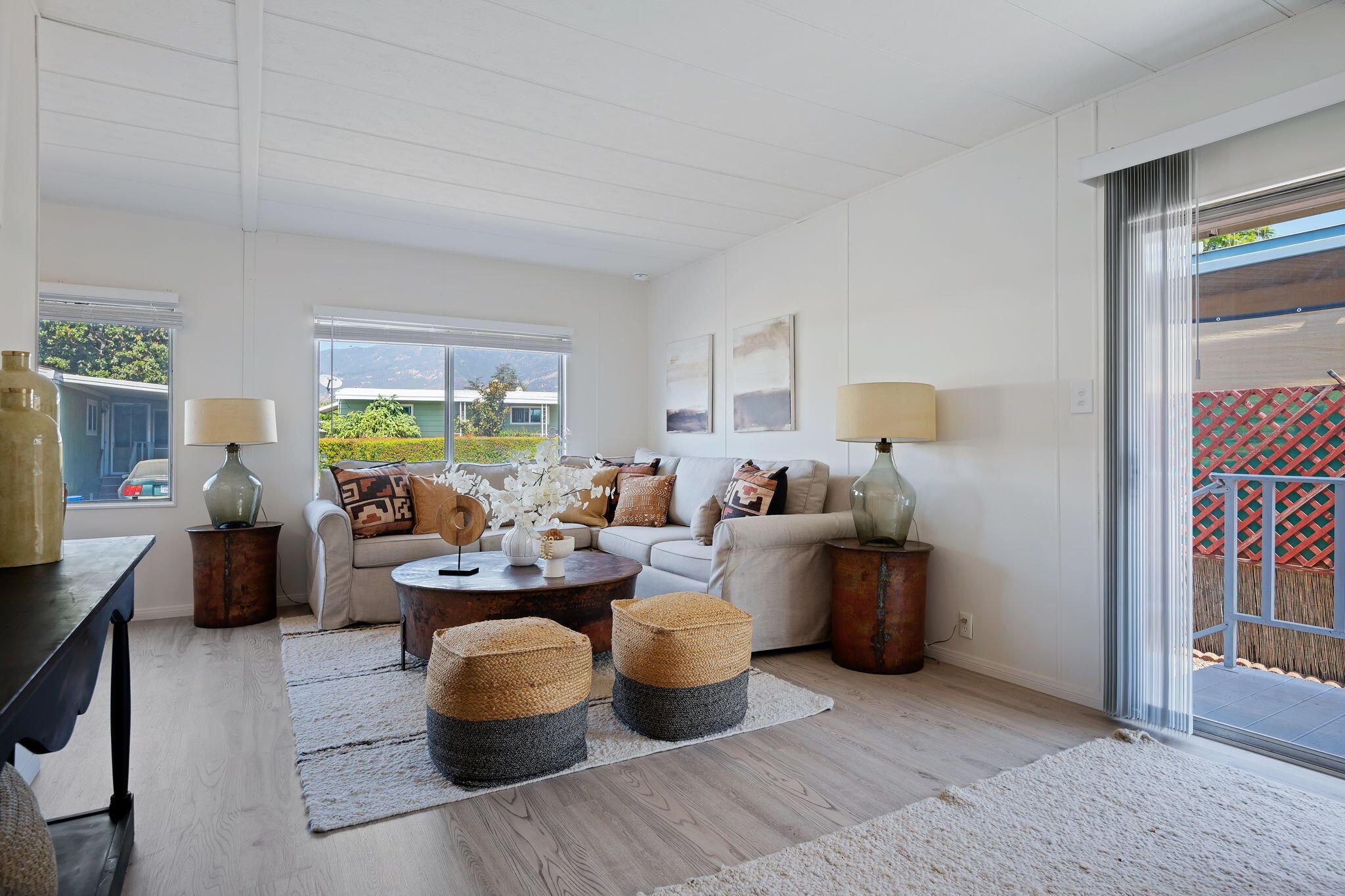 333 Old Mill Road, Unit 3 Santa Barbara, CA 93110 - Photo 12 of 21 05-Living Room