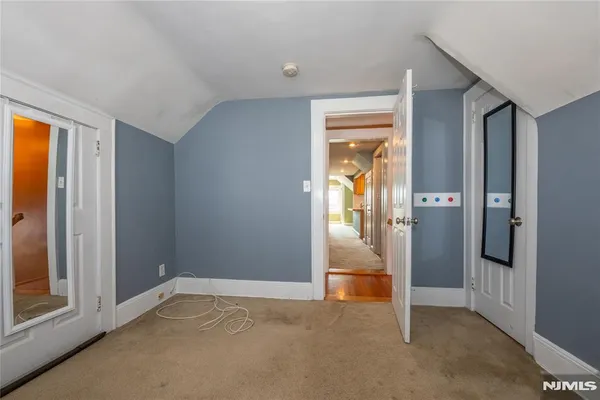 $2,400 | 41 Beekman Street, Unit 3 SECOND, Bloomfield, NJ 07003