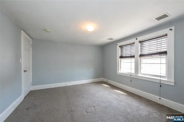 $2,400 | 41 Beekman Street, Unit 3 SECOND, Bloomfield, NJ 07003